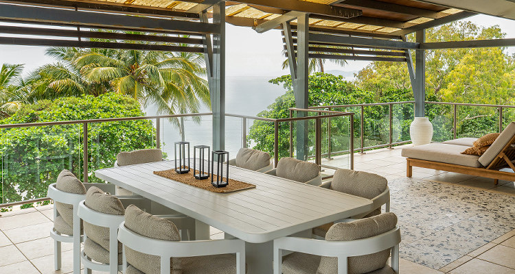 Sea Point On Trinity Beach - 3/4 Bedroom Penthouse