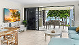 Two Bedroom Beachfront Deluxe Holiday Apartment Sea Point On Trinity Beach